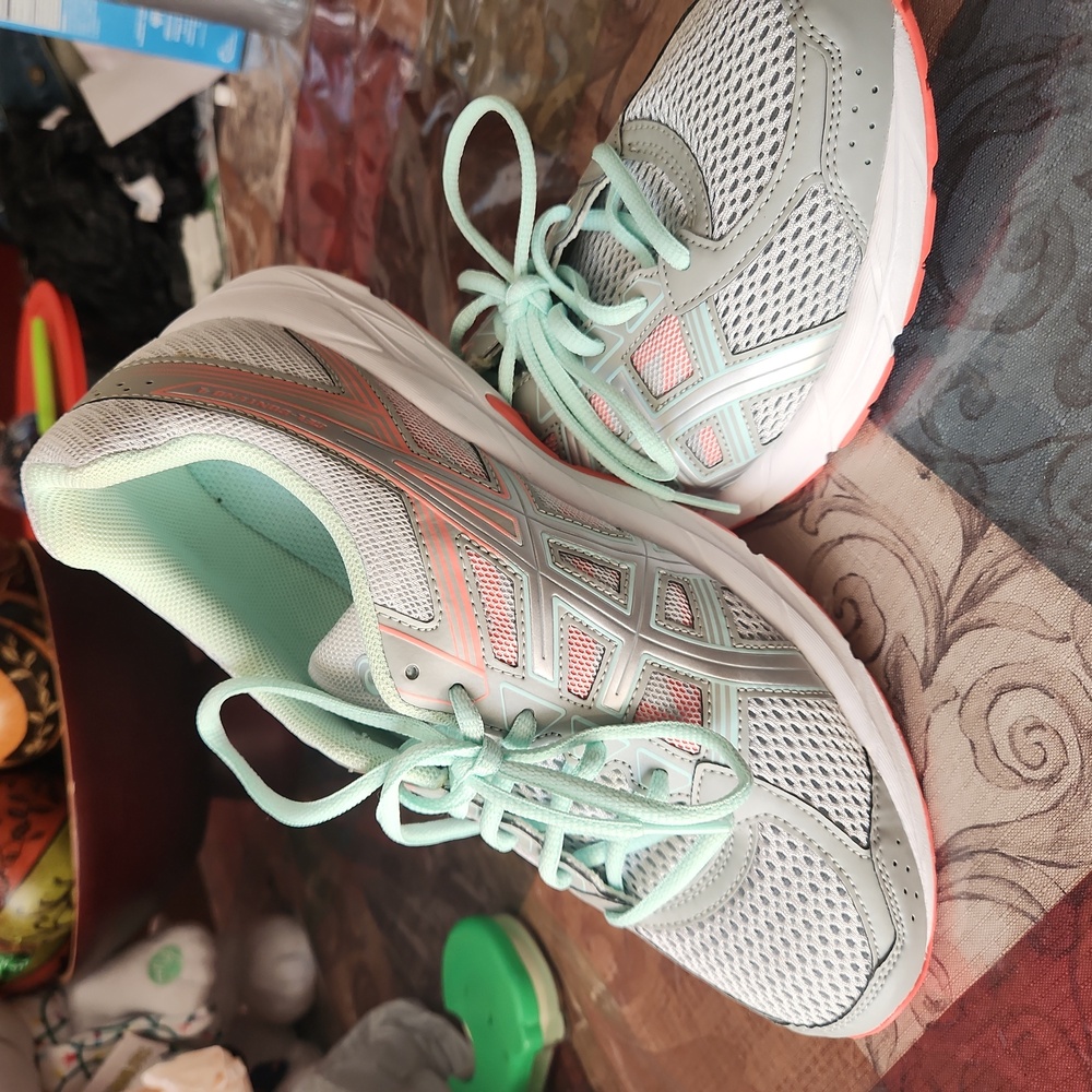 Brand Never Worn!!!!! Asics running/walking shoes